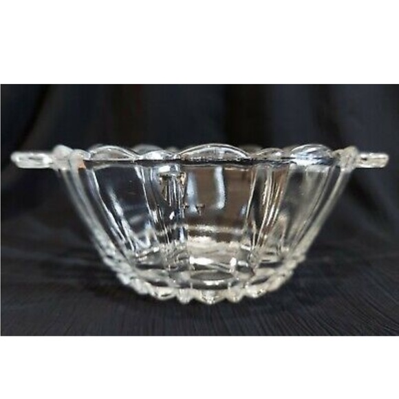 Vintage ANCHOR HOCKING Clear Glass Flower Bowl - Picture 2 of 3